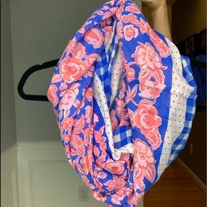 Abercrombie infinity scarf